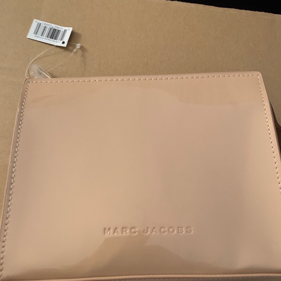 Marc Jacobs Makeup Pouch and samples - Picture 7 of 7